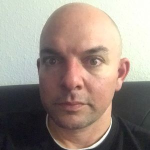 Meet your Posher, Eric